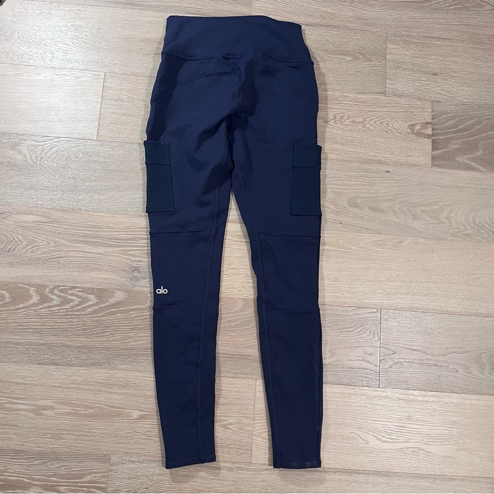 Alo Yoga High Waist Cargo Pocket Leggings Blue Small - Picture 6 of 7